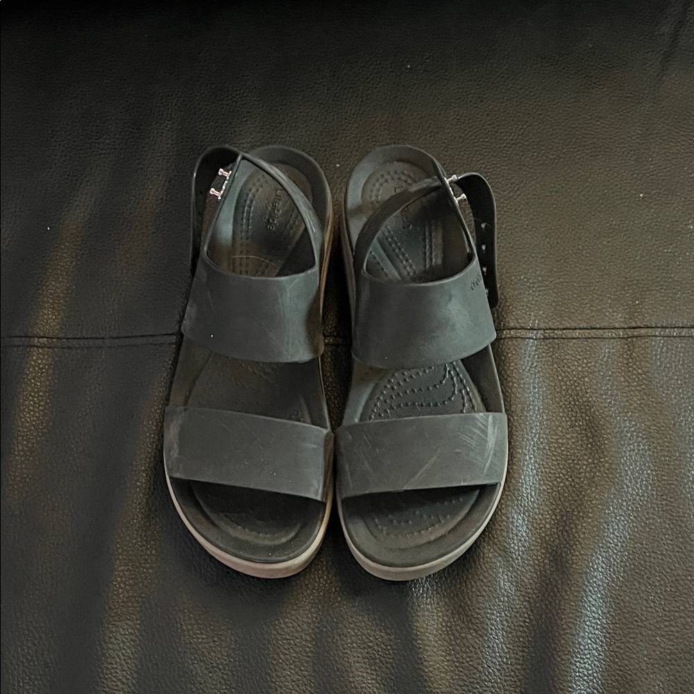 CROCS Black Casual Sandals